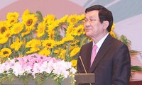 Pembukaan Persidangan Majelis Umum IPU-132: Vietnam mendorong satu dunia yang damai.