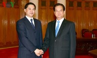 PM Vietnam, Nguyen Tan Dung menerima Gubernur Provinsi Yunnan, Tiongkok