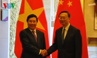Vietnam dan Tiongkok berbahas secara terus terang tentang masalah-masalah di laut