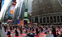 PBB memperingati  Hari Yoga Internasional  kali pertama