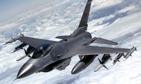 Irak menerima  gelombang pertama  pesawat terbang  F6 Amerika Serikat