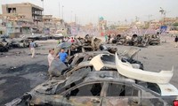 IS melakukan  serentetan serangan bom di Irak, membuat kira-kira 58 orang tewas