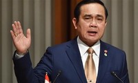 PM Thailand  membuka  kemungkinan menggunakan lagi berbagai UUD lama