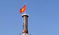 Tiang Bendera Nasional –titik paling utara negeri Vietnam