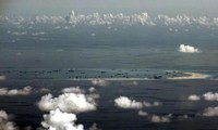 Mengakhiri proses perdebatan dari gugatan Filipina terhadap Tiongkok  tentang sengketa di Laut Timur