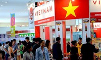 Vietnam menghadiri  “Pekan Raya Ekspor-Impor  Kamboja”.