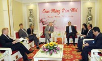Deputi Menteri Keamanan Publik Vietnam, To Lam menerima Dubes AS, Kuasa Usaha Sementara  Uni Eropa  dan Dubes Australia