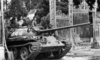 Vietnam memperingati ultah ke-41 hari pembebasan total Vietnam Selatan dan  penyatuan Tanah Air