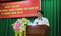 Menjaga secara mantap keamanan dan pertahanan, menciptakan lingkungan  yang kondusif untuk  mengembangkan sosial-ekonomi  daerah  Nam Bo Barat