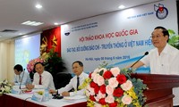 Meningkatkan kualitas pendidikan dan pemupukan tenaga jurnalistik dan media massa di Vietnam