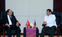 Para pemimpin Vietnam-Filipina menegaskan akan menghargai kerjasama bilateral