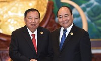 PM Vietnam, Nguyen Xuan Phuc mengadakan pertemuan dengan para pemimpin RDR Laos