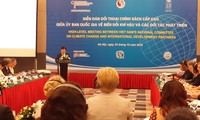 Vietnam bersedia bekerjasama untuk beradaptasi dengan perubahan iklim  dan perkembangan yang berkesinambungan