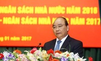Kementerian Keuangan Vietnam harus dengan gigih menảik anggaran pendapatan Negara sejak dari awal tahun 2017