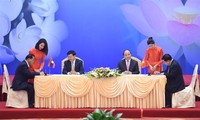 Meningkatkan  hubungan kerjasama  bilateral Vietnam-Laos