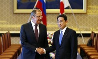 Jepang dan Rusia mengadakan dialog tentang keamanan regional dan sengketa wilayah
