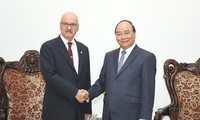 PM Vietnam, Nguyen Xuan Phuc  menerima  Direktur Utama OFID