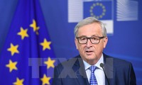 Presiden Komisi Eropa menuduh AS sedang mengusahakan permufakatan dagang dengan setiap negara Uni Eropa