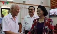 Ketua MN Vietnam, Nguyen Thi Kim Ngan mengadakan kontak dengan para pemilih di kota Can Tho