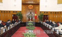 PM Vietnam, Nguyen Xuan Phuc menerima delegasi  Partai Aksi Rakyat Singapura yang berkuasa 