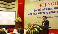Kementerian Pendidikan dan Pelatihan Vietnam menggelarkan tugas  tahun ajar 2017-2018