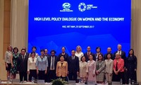 APEC menegaskan kesetaraan gender menjadi sentral perkembangan ekonomi dan sumber daya manusia