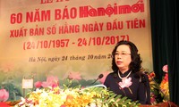 Memperingati ultah ke-60 edisi pertama Koran Harian  Hanoi Moi