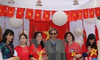 Vietnam menghadiri pekan raya  amal internasional Bazaar di India