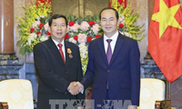 Presiden Vietnam, Tran Dai Quang menerima Ketua  Mahkamah Rakyat Agung Laos