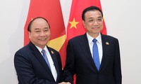 PM Vietnam, Nguyen Xuan Phuc bertemu dengan PM Dewan Negara Tiongkok dan PM Thailand