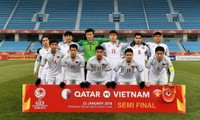 PM Pemerintah Vietnam  memberikan piagam pujian kepada  para pemain sepak bola U 23 Vietnam