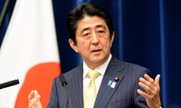 PM Jepang, Shinzo Abe  merebut keunggulan besar  pada  pemilihan  Ketua Partai yang berkuasa