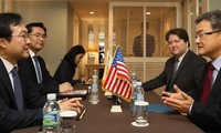 AS dan Republik Korea  membahas metode mengkonektivitaskan dialog dengan RDRK
