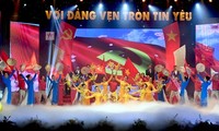 Program kesenian kali ke-3: “Perasaan cinta  yang sepenuhnya  terhadap Partai Komunis”