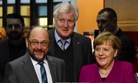 Perundingan tentang pembentukan Pemerintah Jerman: Kanselir Jerman  Angela Merkel membela permufakatan  koalisi