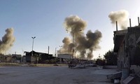 Laporan korban pertama dalam serangan udara  terhadap bandara militer di Suriah