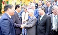 Presiden Vietnam, Tran Dai Quang mengadakan pertemuan dengan  para ilmuwan yang menghadiri Lokakarya: “Ilmu pengetahun untuk berkembang”