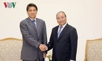 Nguyên Xuân Phuc reçoit l'ambassadeur de Grèce au Vietnam