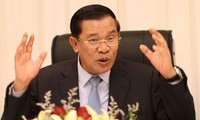 Samdech Techo Hun Sen diangkat kembali menjadi PM Kamboja
