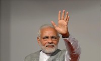 PM India, Narendra Modi melakukan kunjungan  resmi di Jepang untuk memperkuat hubungan bilateral