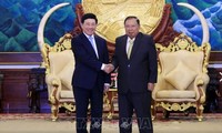 Deputi PM, Menlu Viet Nam, Pham Binh Minh  melakukan kunjungan resmi di Laos