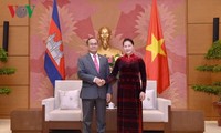 Ketua MN Viet Nam, Nguyen Thi Kim Ngan menerima Wakil Ketua  Senat Kamboja, Tep Ngorn