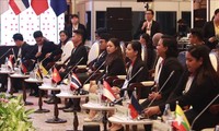 Pertemuan antara para pemimpin  senior ASEAN di sela-sela  KTT ASEAN ke-34