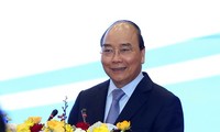 PM Nguyen Xuan Phuc menghadiri konferensi penggelaran tugas 2020 dari Kementerian Kuangan