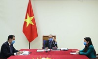 PM Vietnam, Nguyen Xuan Phuc mengadakan pembicaraan telepon dengan Presiden Republik Korea Moo Jae-in
