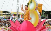 Célébration du 2556ème anniversaire de Bouddha