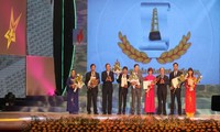 Cérémonie de remise des prix nationaux de la presse de 2011