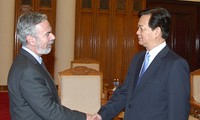 Nguyen Tan Dung reçoit le ministre brésilien des Affaires Etrangères