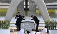 Le Japon commémore le bombardement atomique sur Hiroshima