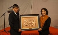 Nguyen Thi Kim Ngan poursuit sa visite en Inde
